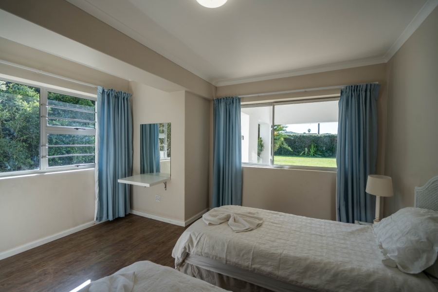 6 Bedroom Property for Sale in West Bank Eastern Cape